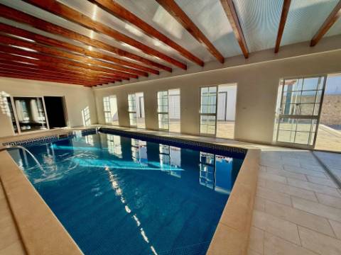 Moradia T4+1 com piscina coberta - Alfeizerão, Alcobaça - Costa da Prata