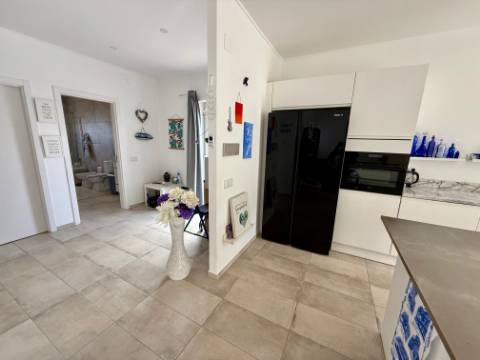 Moradia moderna T4 com piscina - a 10 minutos da praia de São Martinho do Porto