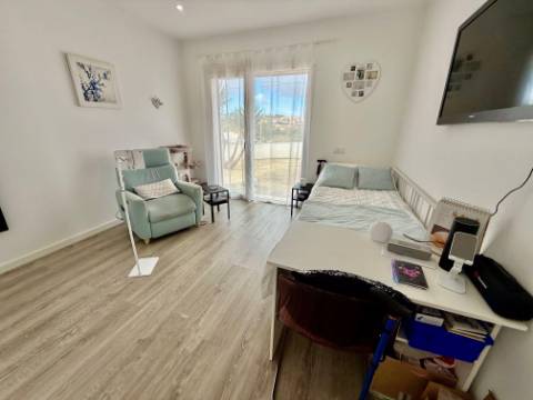 Moradia moderna T4 com piscina - a 10 minutos da praia de São Martinho do Porto