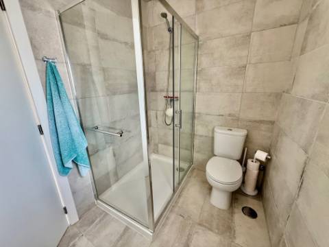 Moradia moderna T4 com piscina - a 10 minutos da praia de São Martinho do Porto