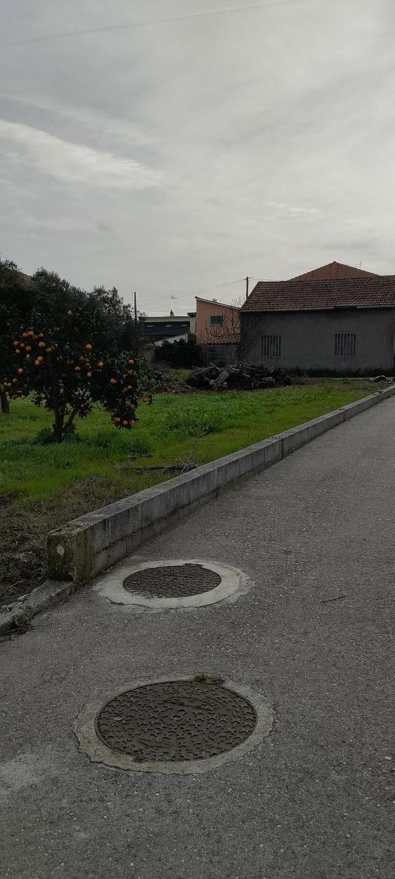 Terreno localizado em local muito calmo