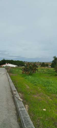 Terreno localizado em local muito calmo