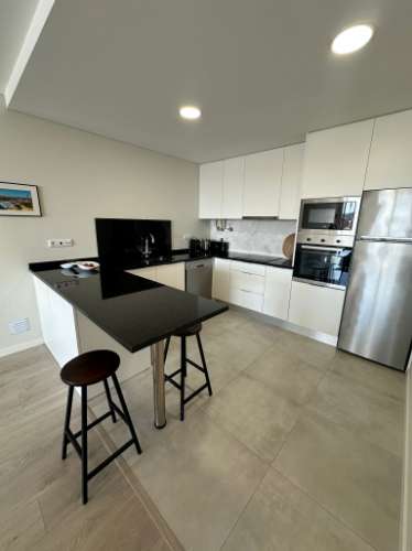 APARTAMENTO T2 COM PISCINA NA COBERTURA EM S. MARTINHO DO PORTO