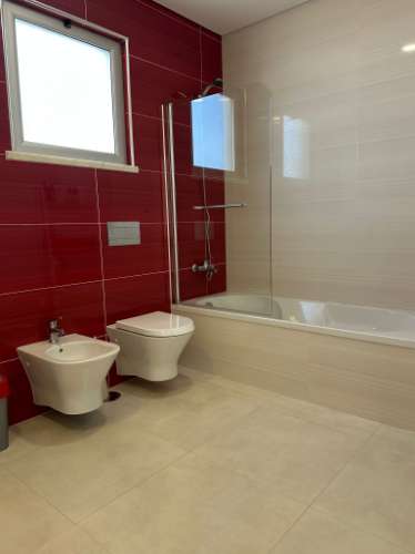 APARTAMENTO T2 COM PISCINA NA COBERTURA EM S. MARTINHO DO PORTO