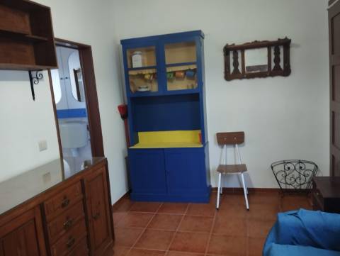 TEMOS PARA ARRENDAR UMA CASINHA T1 EM - MONTE REAL