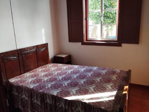 TEMOS PARA ARRENDAR UMA CASINHA T1 EM - MONTE REAL