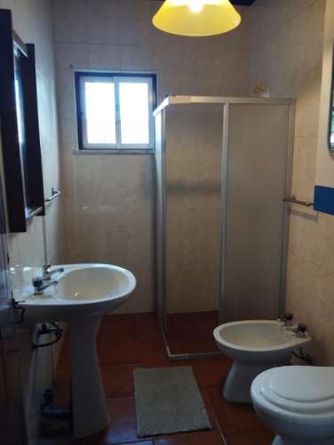 TEMOS PARA ARRENDAR UMA CASINHA T1 EM - MONTE REAL