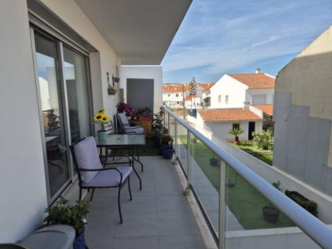 Apartamento T2 a 5 minutos a pé da praia - São Martinho do Porto