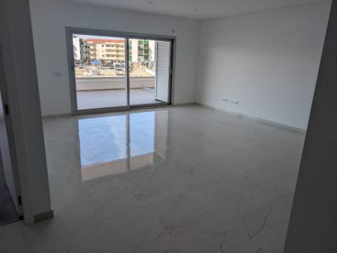APARTAMENTO T2 DE LUXO NO CENTRO DA NAZARE