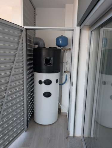 APARTAMENTO T2 DE LUXO NO CENTRO DA NAZARE