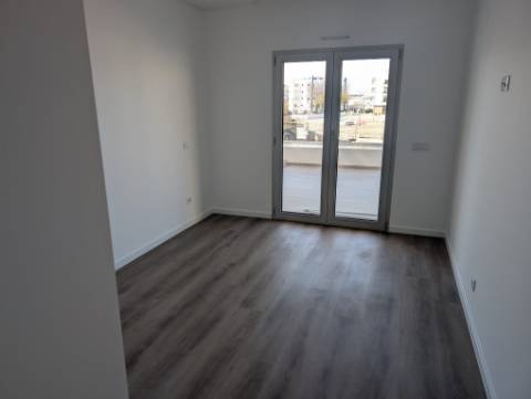 APARTAMENTO T2 DE LUXO NO CENTRO DA NAZARE