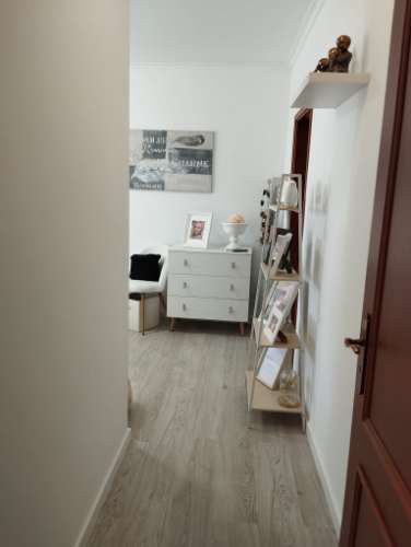 EXCELENTE APARTAMENTO T3 COM GARAGEM PARA 2 CARROS - MARTINGANÇA