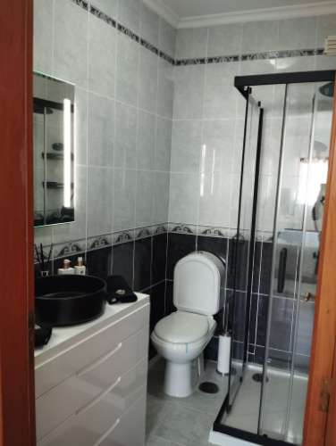 EXCELENTE APARTAMENTO T3 COM GARAGEM PARA 2 CARROS - MARTINGANÇA