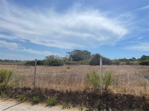 Terreno rústico, em Sesimbra com 3750 m2