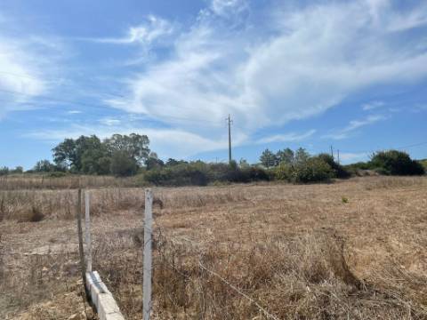 Terreno rústico, em Sesimbra com 3750 m2