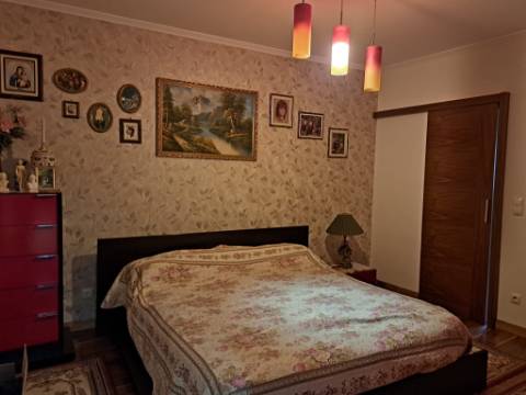 Moradia térrea T2 na Sobreda, Charneca de Caparica, Almada,