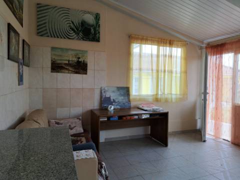 Moradia térrea T2 na Sobreda, Charneca de Caparica, Almada,