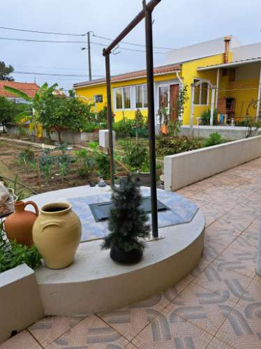 Moradia térrea T2 na Sobreda, Charneca de Caparica, Almada,