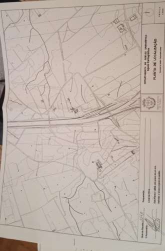 Dois lotes de terrenos rústicos na Quinta de Serralheiras em Palmela