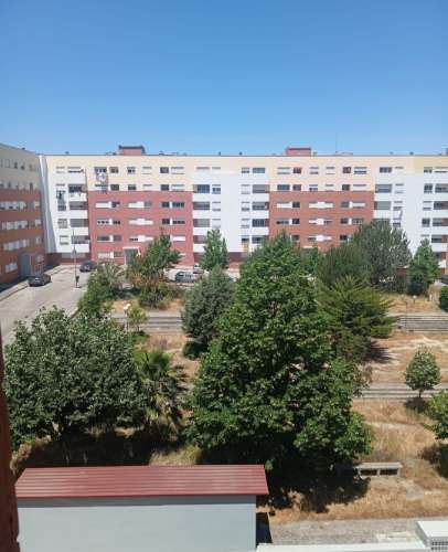 Apartamento T3, em Monte de Caparica ,Almada, na Praça Mario Dionisio