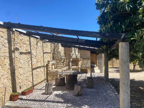 Imóvel de Excelência em Fernão Ferro