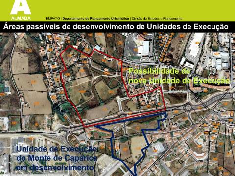 Quinta em Monte de Caparica,Almada, com lote de 23 497 m² ,perto de Universidade.