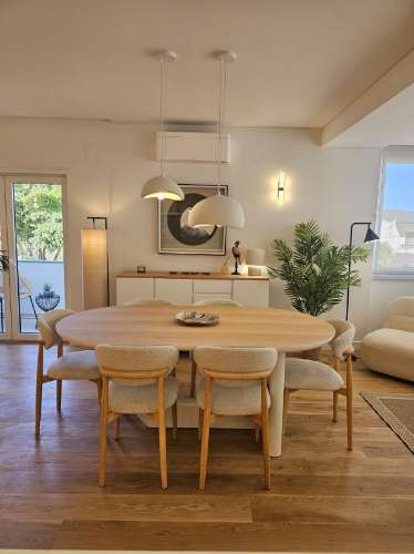 T3 remodelado no coração de Cascais,com garagem e arrecadação