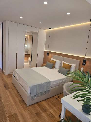 T3 remodelado no coração de Cascais,com garagem e arrecadação