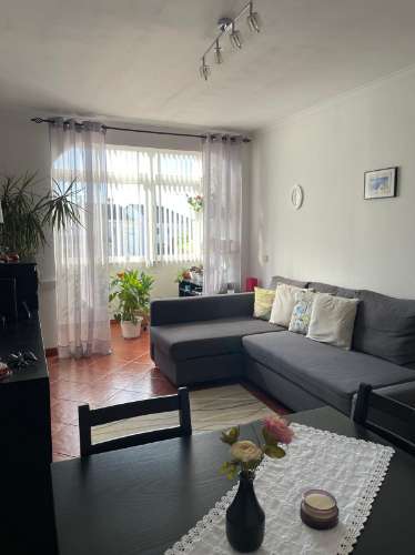 Apartamento T2 com 72 m² no Laranjeiro ,Almada
