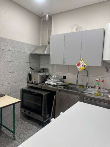 Espaço Comercial no Centro de Almada - Totalmente Equipado e Pronto a Funcionar