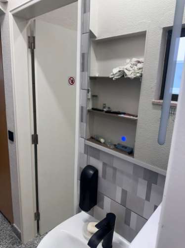 Espaço Comercial no Centro de Almada - Totalmente Equipado e Pronto a Funcionar