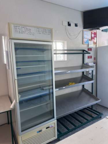 Espaço Comercial no Centro de Almada - Totalmente Equipado e Pronto a Funcionar