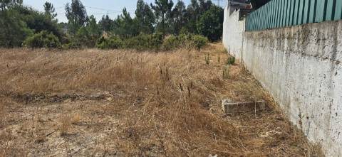 Terreno para construção , com 612 m2 de área total, na Quinta da Marquesa I e III,Quinta da Torre, Quinta do Anjo,Palmela.