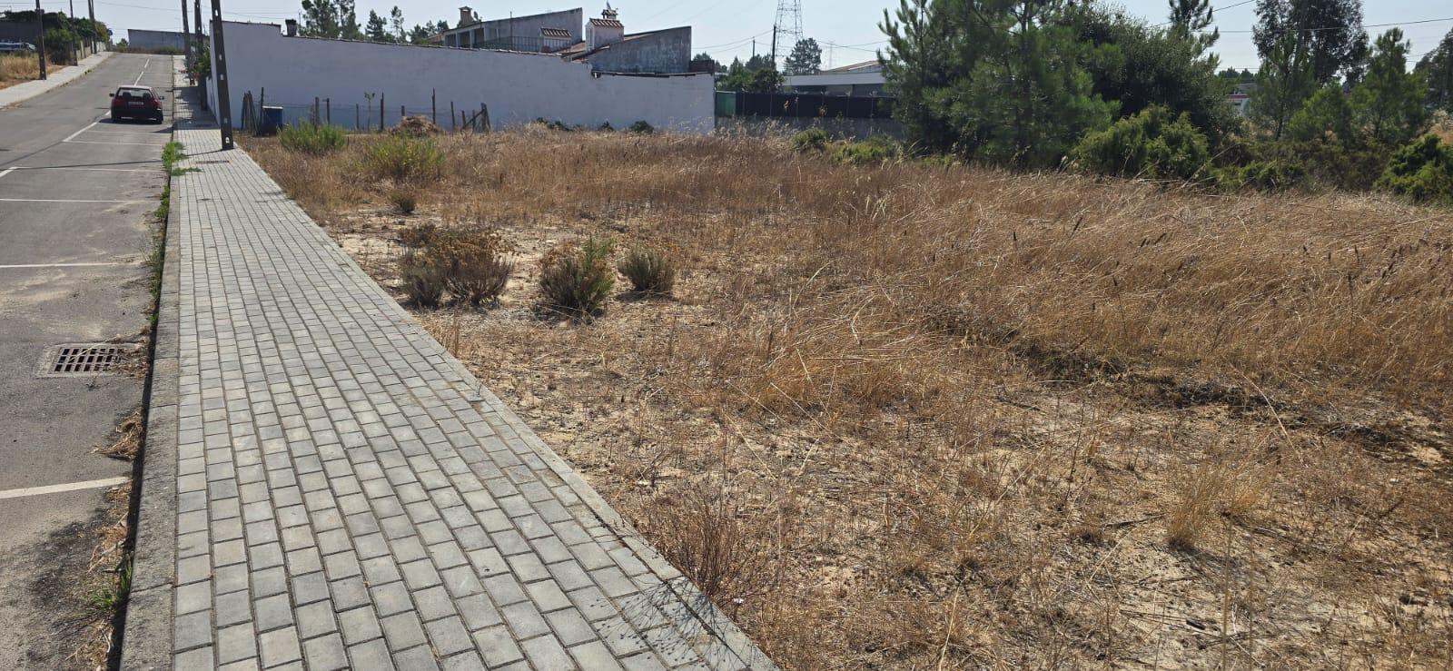 Terreno para construção , com 612 m2 de área total, na Quinta da Marquesa I e III,Quinta da Torre, Quinta do Anjo,Palmela.