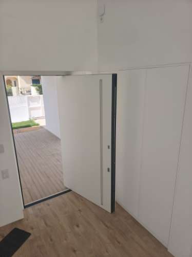 Moradia nova V4 , na Verdizela, Corroios.