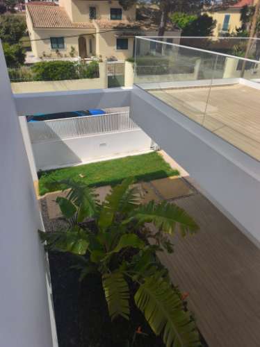 Moradia nova V4 , na Verdizela, Corroios.