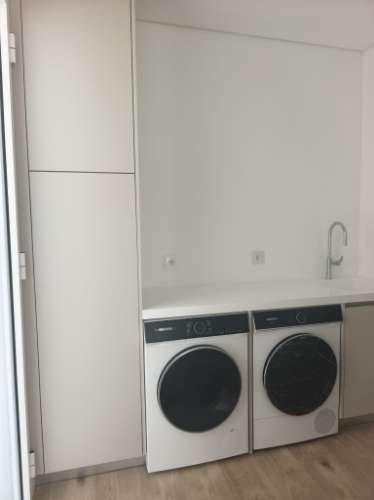 Moradia nova V4 , na Verdizela, Corroios.