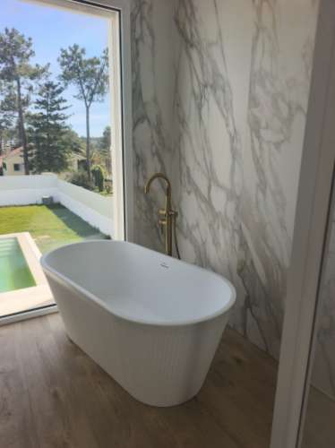 Moradia nova V4 , na Verdizela, Corroios.