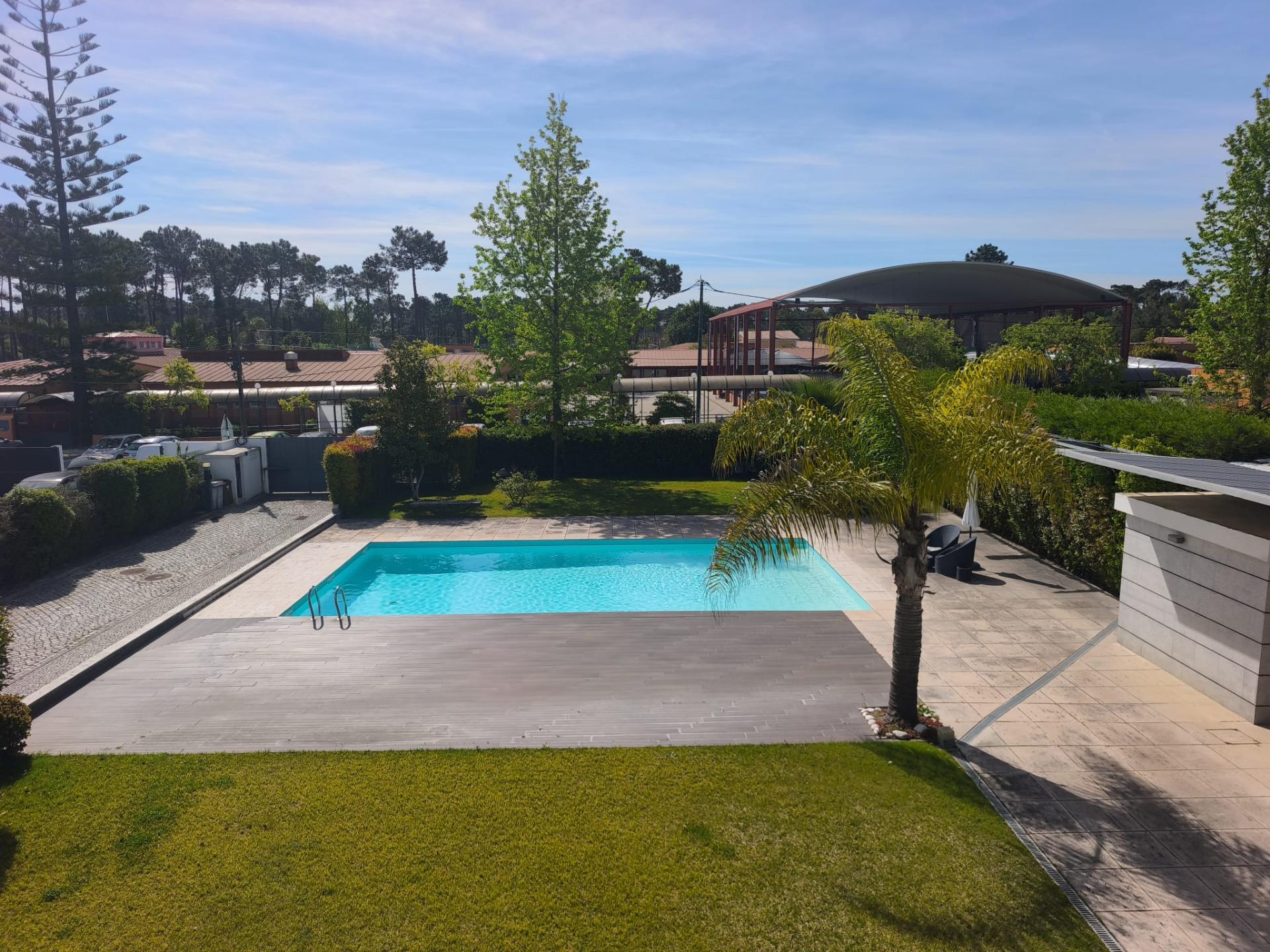 Moradia Isolada V4+3 na Verdizela - Entre o Mar e o Golfe