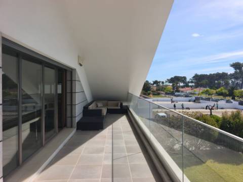 Moradia Isolada V4+3 na Verdizela - Entre o Mar e o Golfe