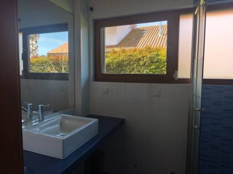 Moradia Isolada V4+3 na Verdizela - Entre o Mar e o Golfe