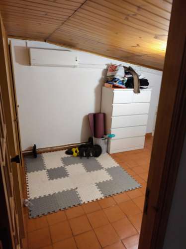 Excelente apartamento T2+2, localizado no Laranjeiro, na Rua Filipe Folque,