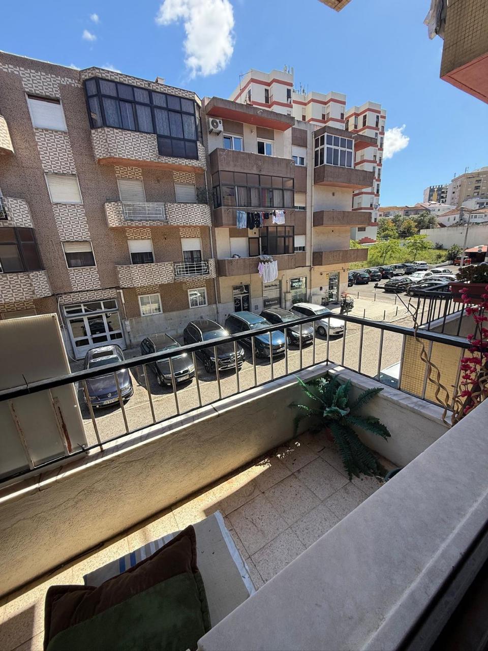 Apartamento T3 à Venda - Cruz de Pau, Amora