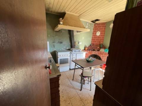 Moradia T4 em Chacim, Cabeceiras de Basto