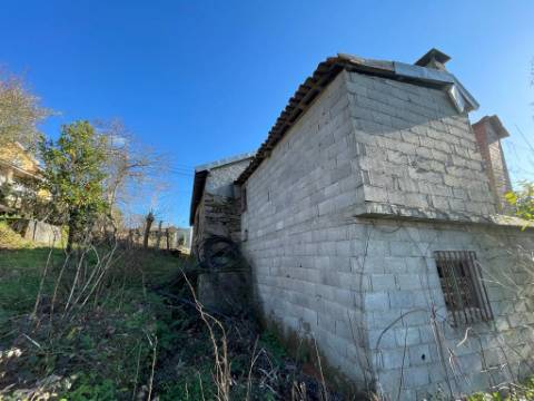 Moradia T4 em Chacim, Cabeceiras de Basto