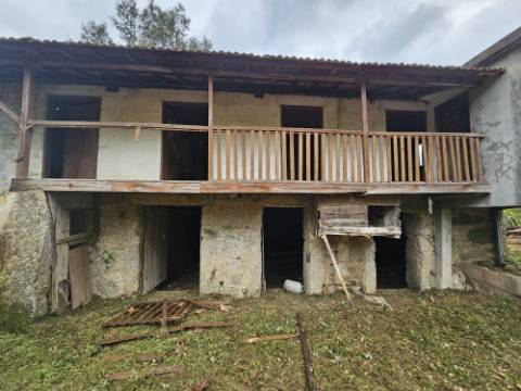 Quintinha próxima a área de lazer e rio de Sta Senhorinha (Basto), Cabeceiras de Basto