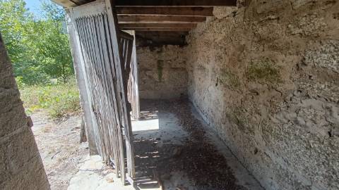 Quintinha próxima a área de lazer e rio de Sta Senhorinha (Basto), Cabeceiras de Basto