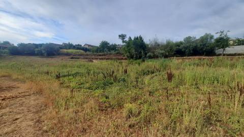 LOTES PARA CONSTRUÇÃO