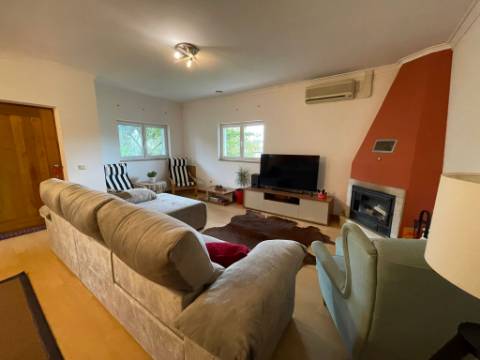 Moradia T4 em Outeiro, Cabeceiras de Basto