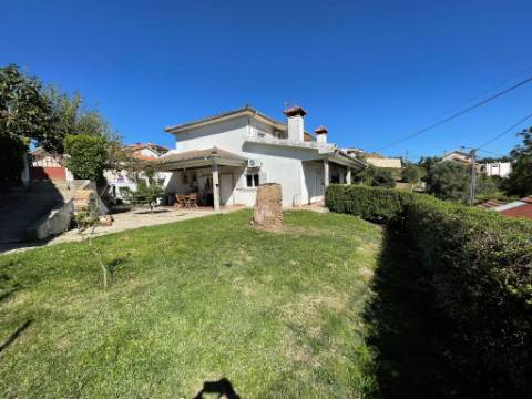 Moradia T4 em Outeiro, Cabeceiras de Basto